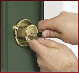 Cleveland Lock Master Cleveland, OH 216-365-7067