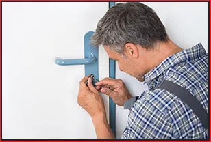 Cleveland Lock Master Cleveland, OH 216-365-7067